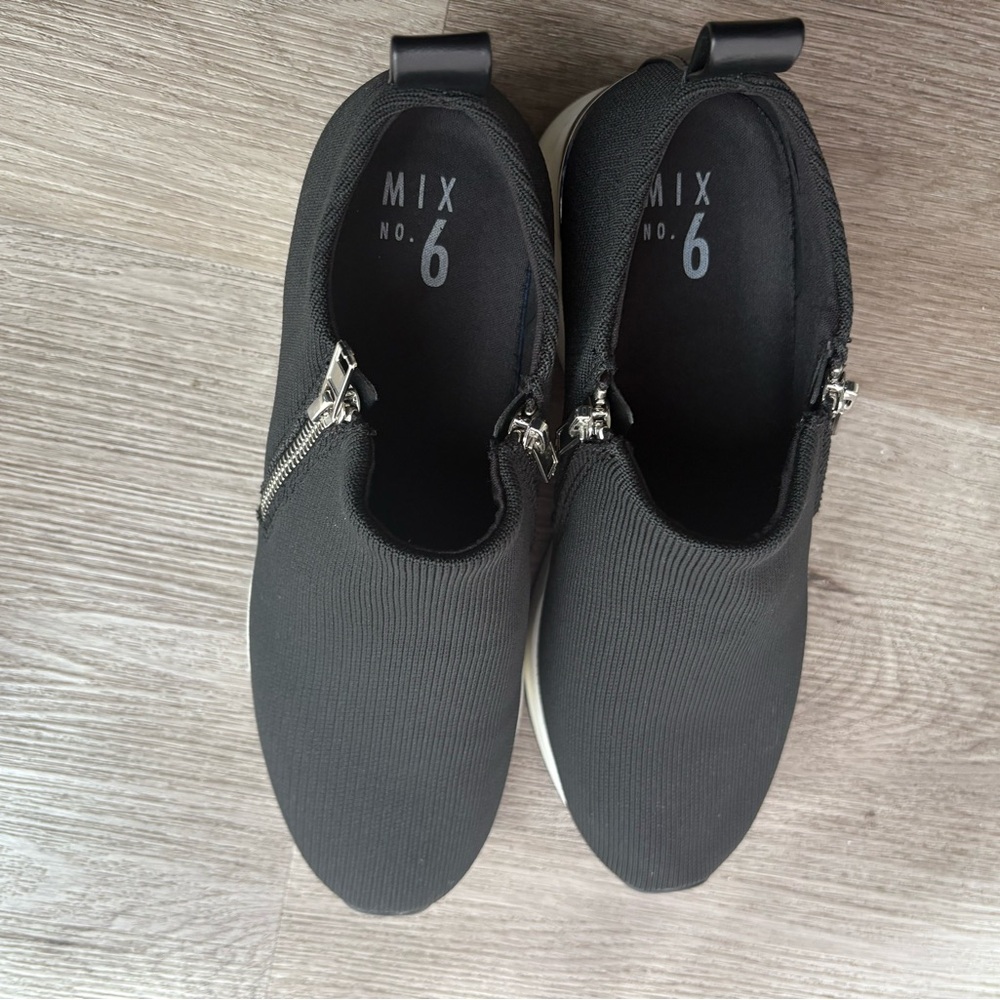 Mix No. 6 Black Zipper Slip-Ons